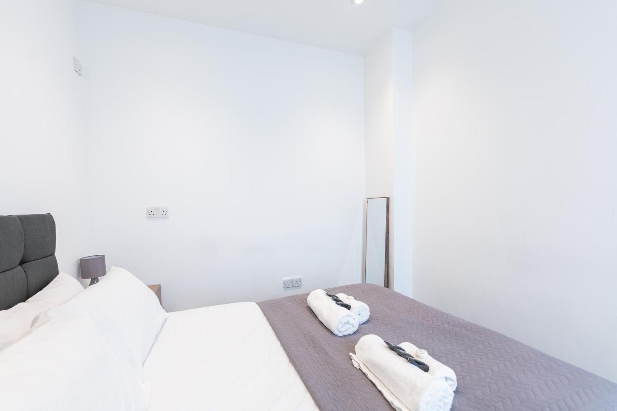 Luxury 2 Bedroom Flat In Bell Street London Exterior photo